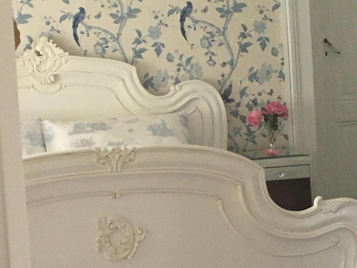 Manoir De L'Epine Bed & Breakfast Saint-Severin Bagian luar foto
